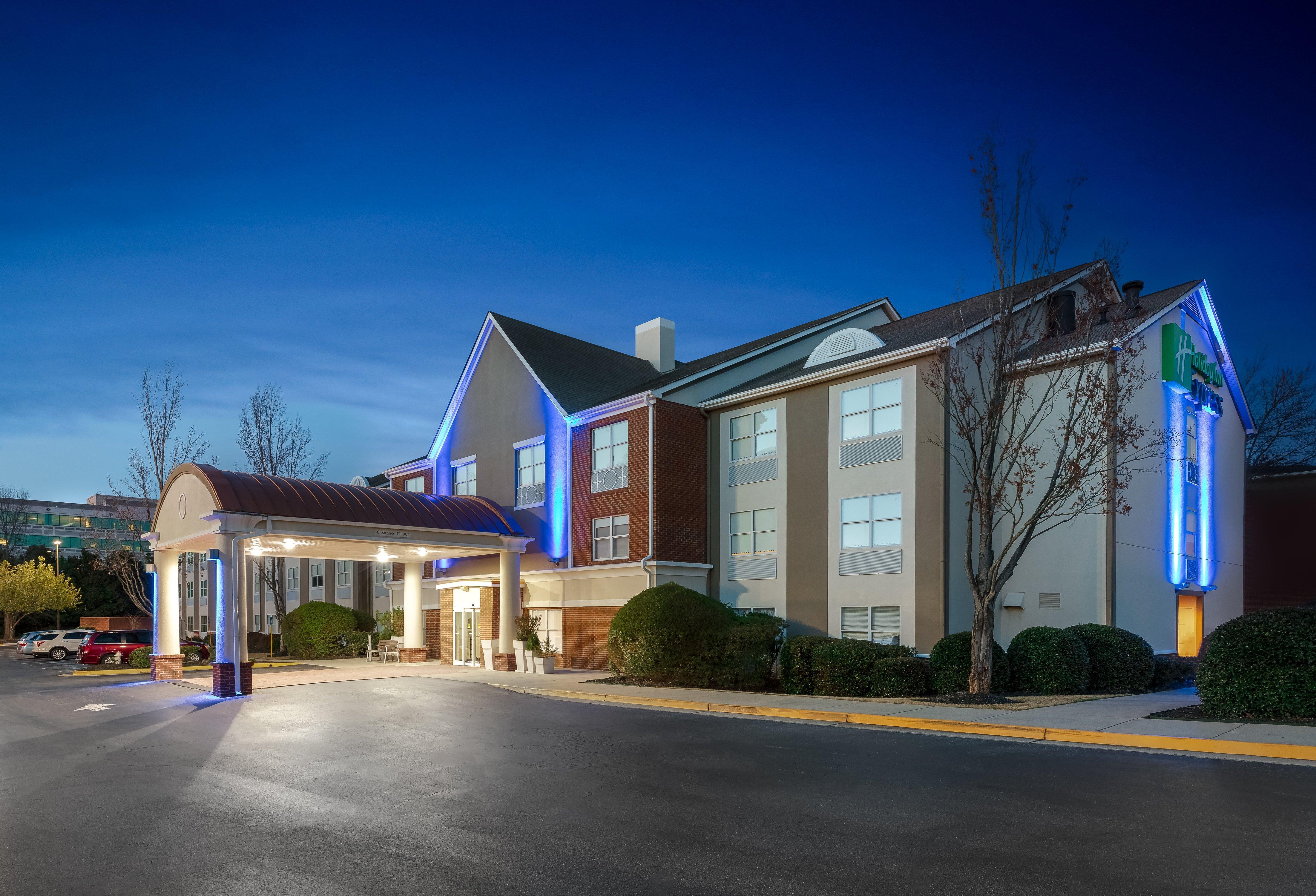 Holiday Inn Express Alpharetta - Roswell By Ihg Buitenkant foto
